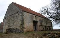 Vue arrière de l'ancien hôpital