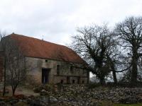 Les vestiges de l'ancienne maison forte(v. 1500)